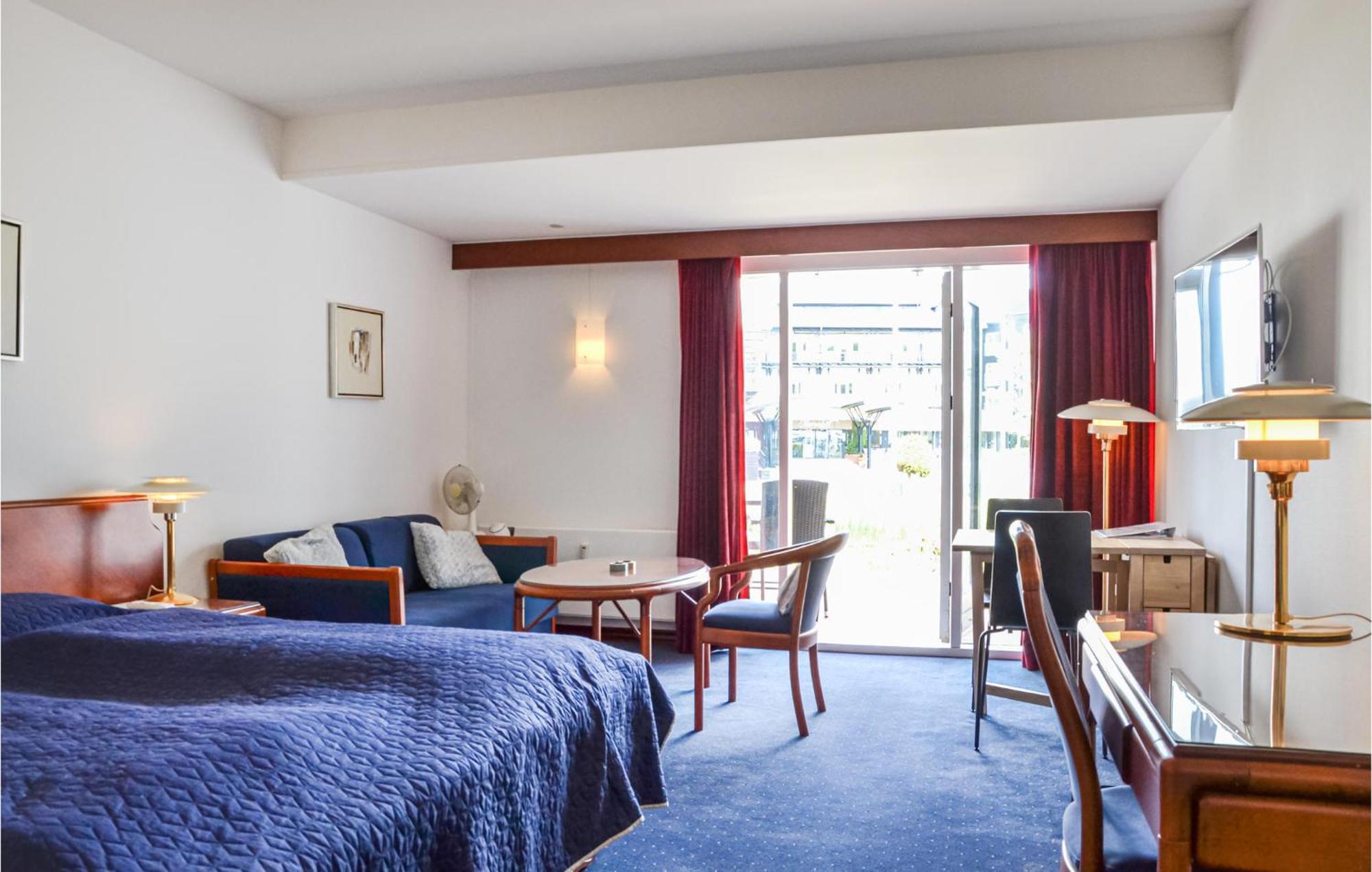 Nice Apartment In Helsingor With Wifi Extérieur photo